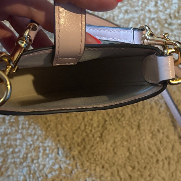 Tory Burch Light Pink Crossbody phone bag - Picture 2 of 6
